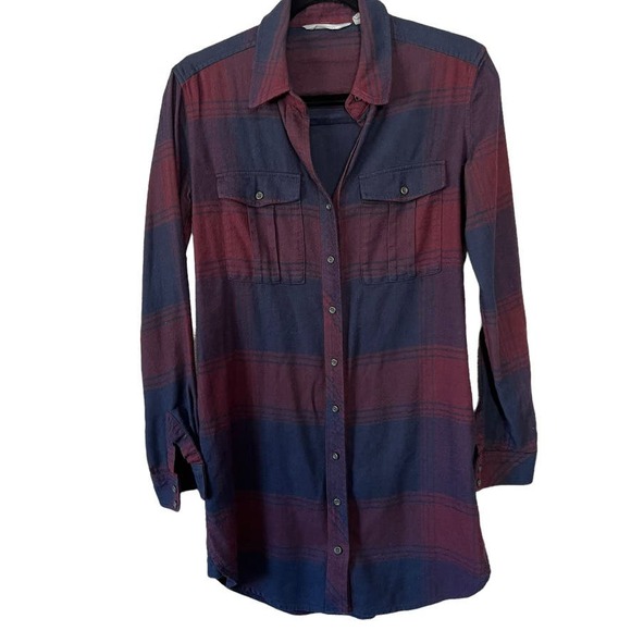 Athleta Blue and Purple Relaxed Button Down Tunic - Picture 2 of 12